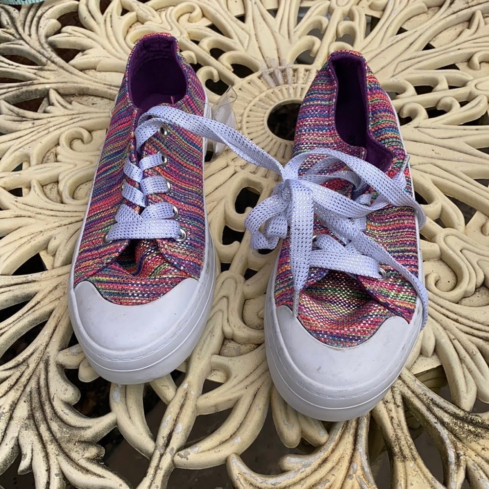 Roebuck glitter sneakers sz. 2M